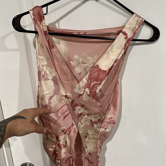 Reformation Casette silk dress in color Bellini - Picture 7 of 13